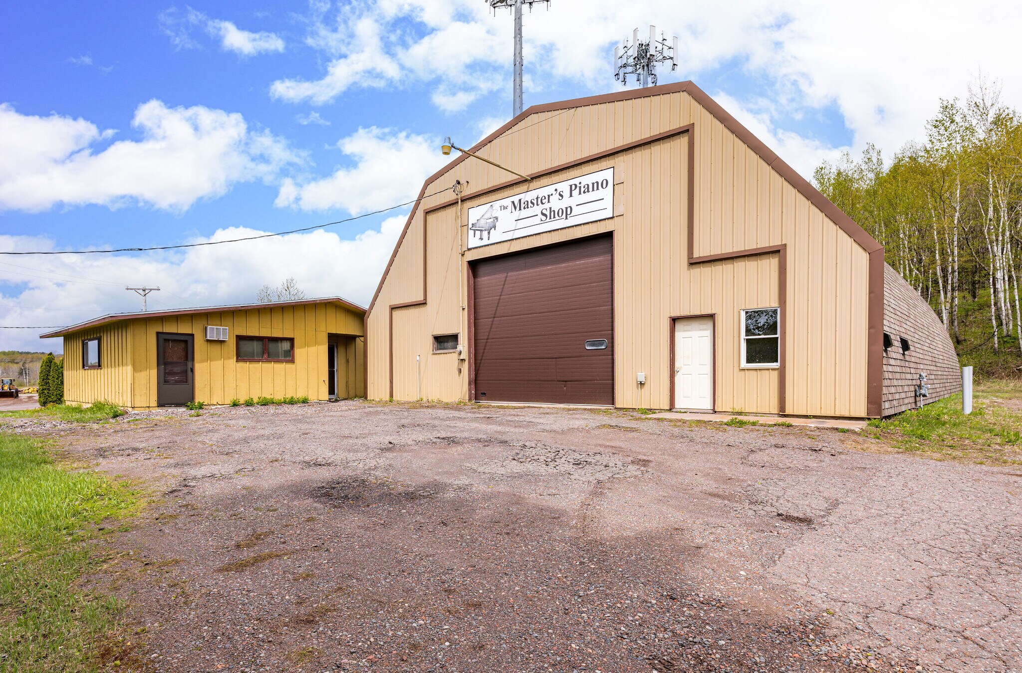 9353 Westgate Blvd, Duluth, MN for Sale