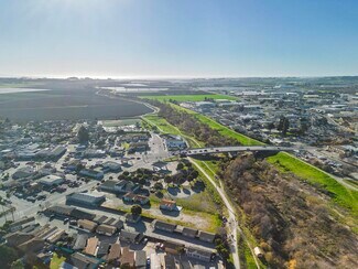 Royal Oaks, CA Office - 124 Gonda St