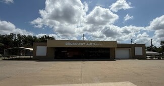Des Moines, IA Auto Dealership - 185 NW 46th Ave
