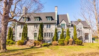 Kingston, ON Office - 440 King St W