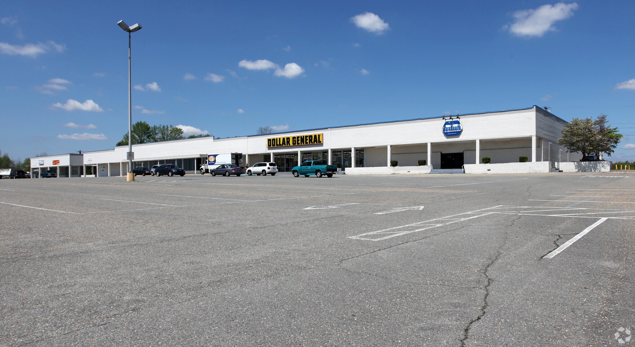 800 Hardee Rd, Kinston, NC for Rent