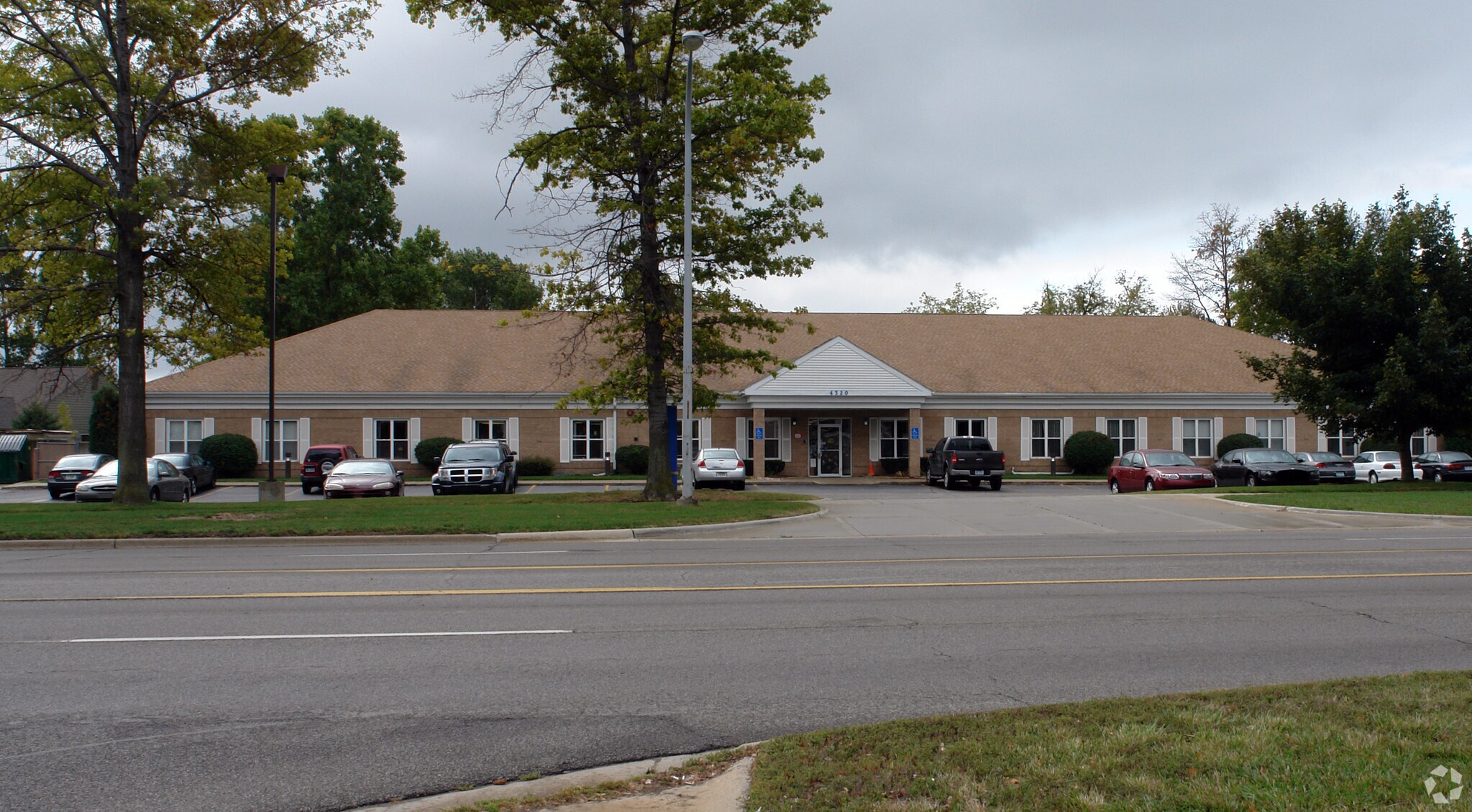 4320 E 12 Mile Rd, Warren, MI for Rent
