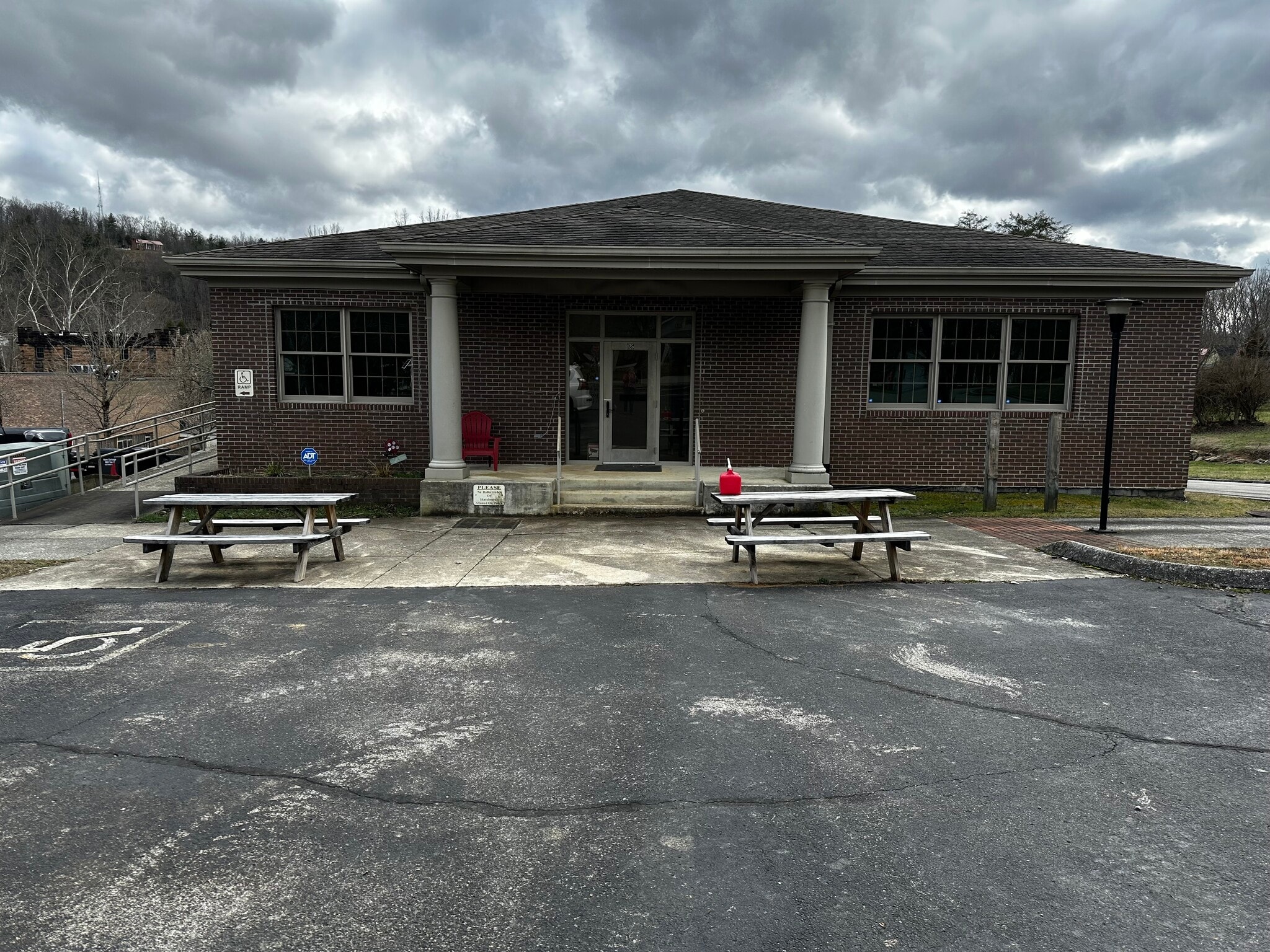 125 Covered Bridge Rd, Huntsville, TN for Sale