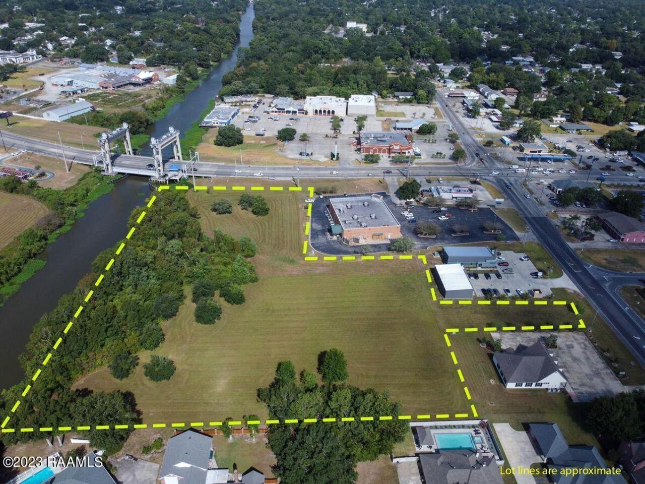 N. Lewis & Parkview St, New Iberia, LA for Sale