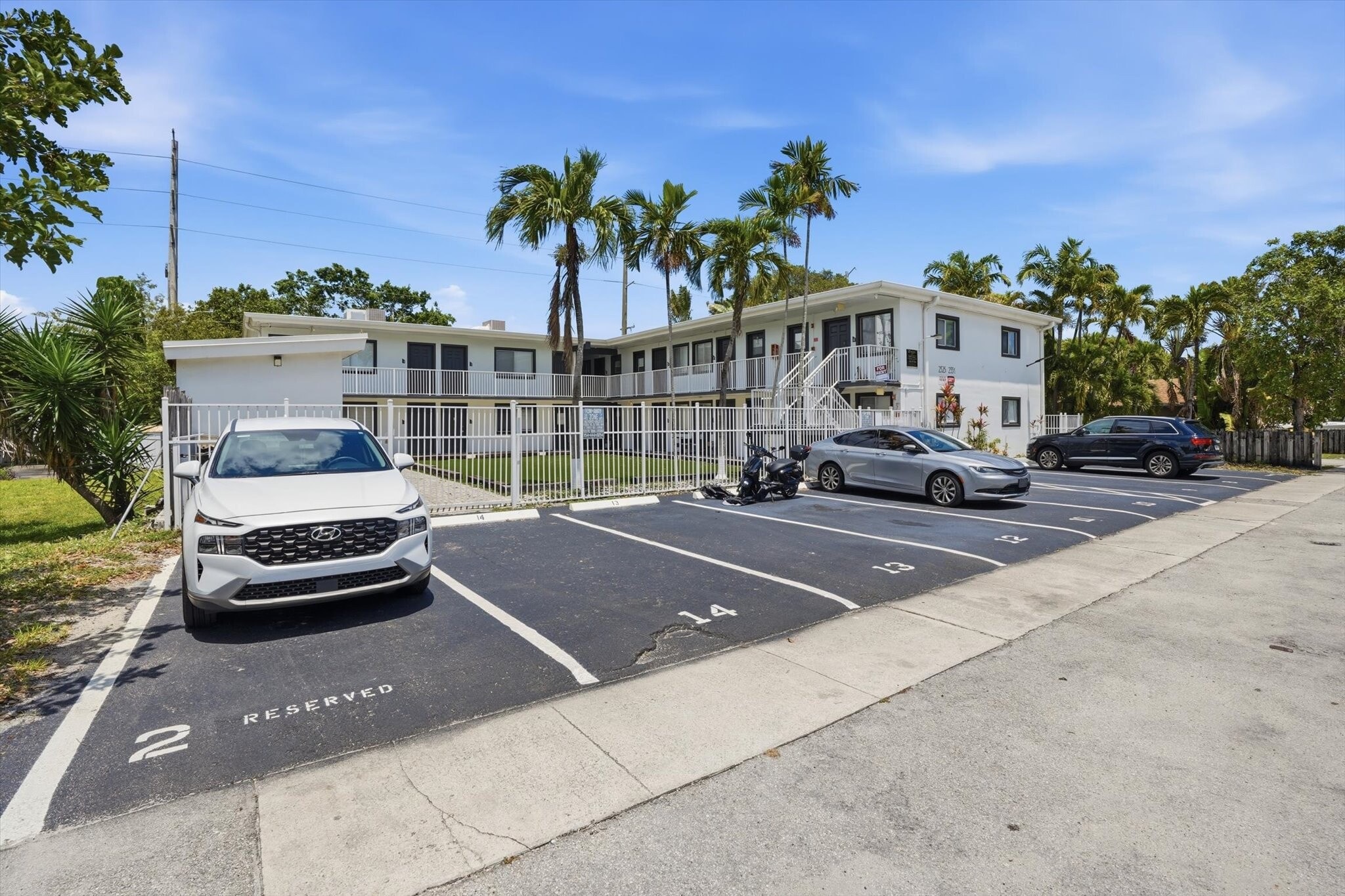 2325-2331 Arthur St, Hollywood, FL for Sale