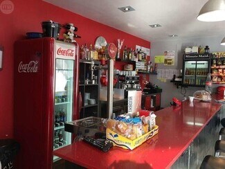Sant Cugat del Vallès, BAR Apartments - undefined