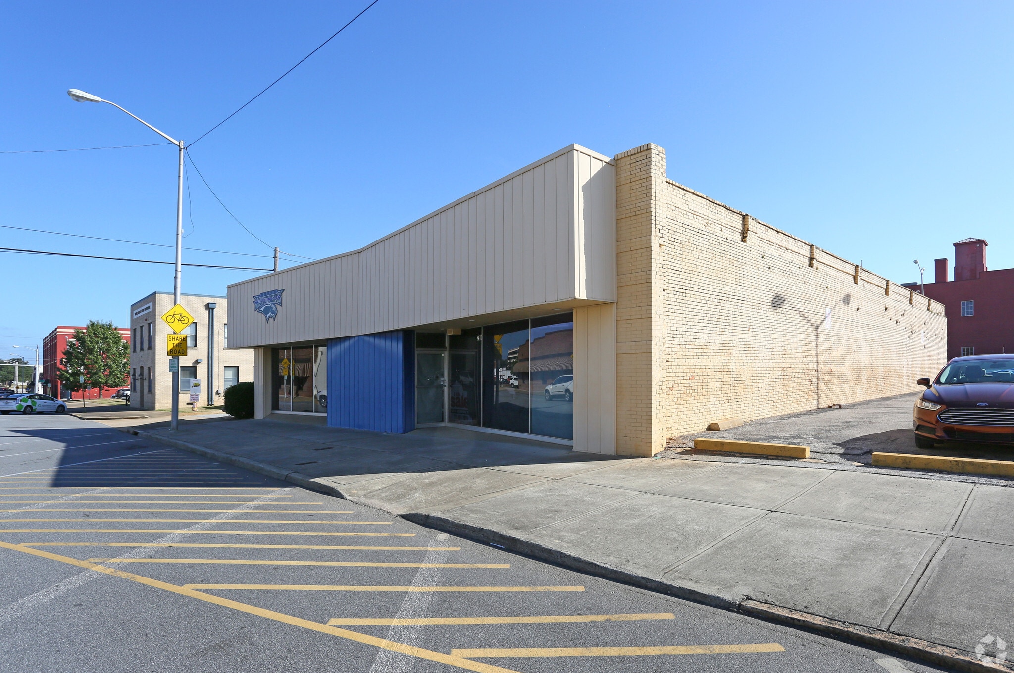 210-212 N Washington St, Albany, GA for Sale