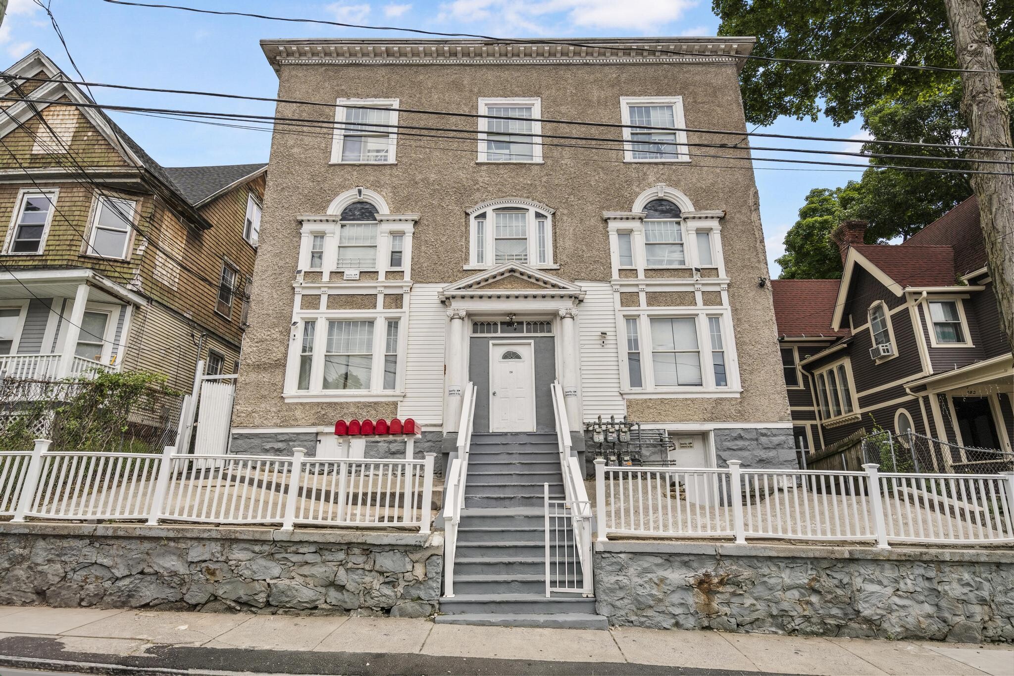 134 Chestnut Ave, Waterbury, CT for Sale