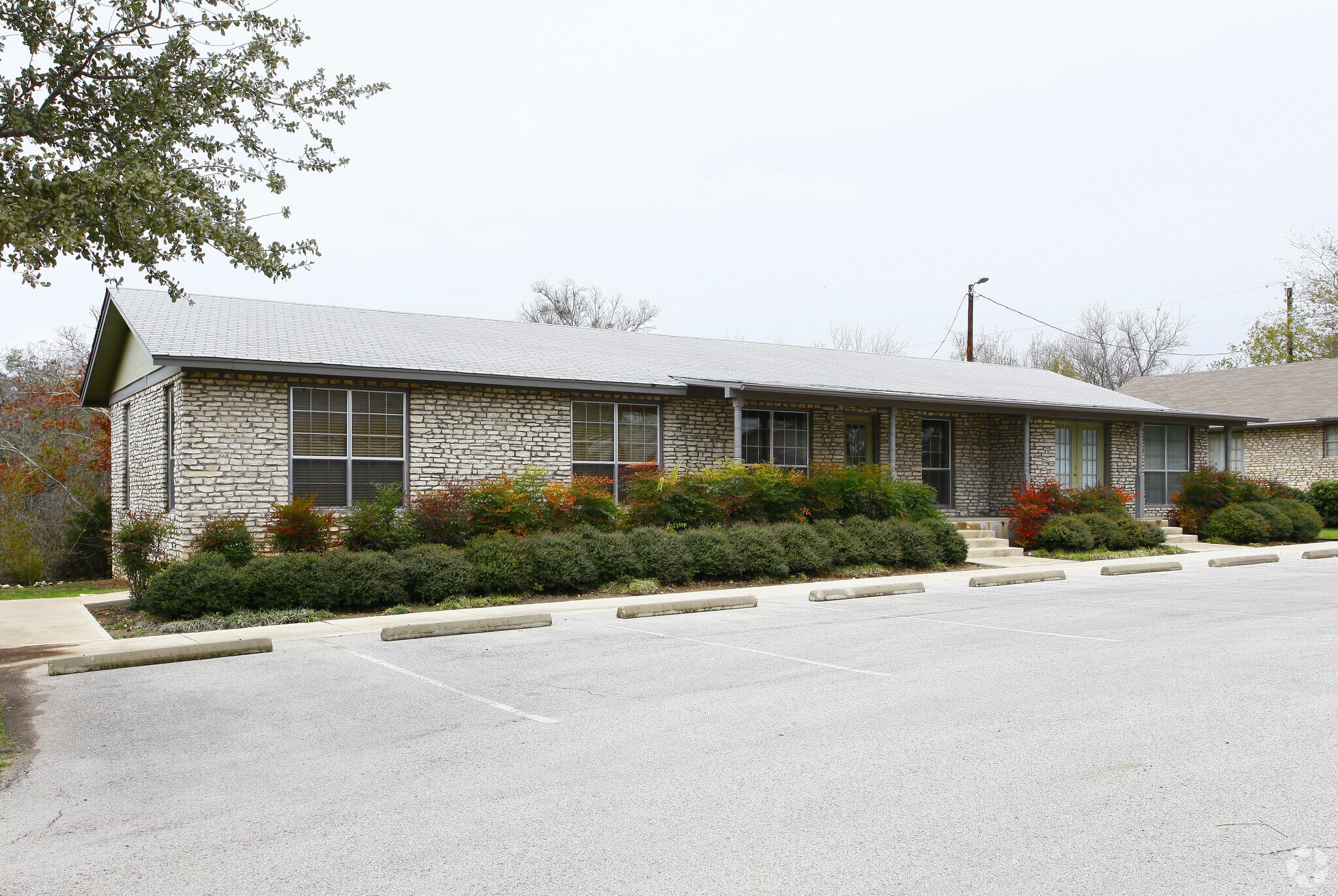 1326 W Highway 290, Dripping Springs, TX for Rent