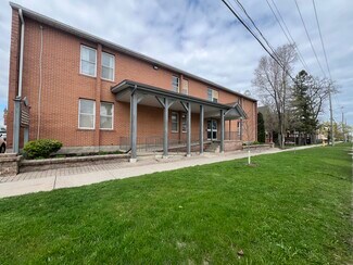 Collingwood, ON Office - 150 Saint Paul St