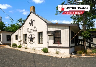 Bandera, TX Hospitality - 1103 Maple St