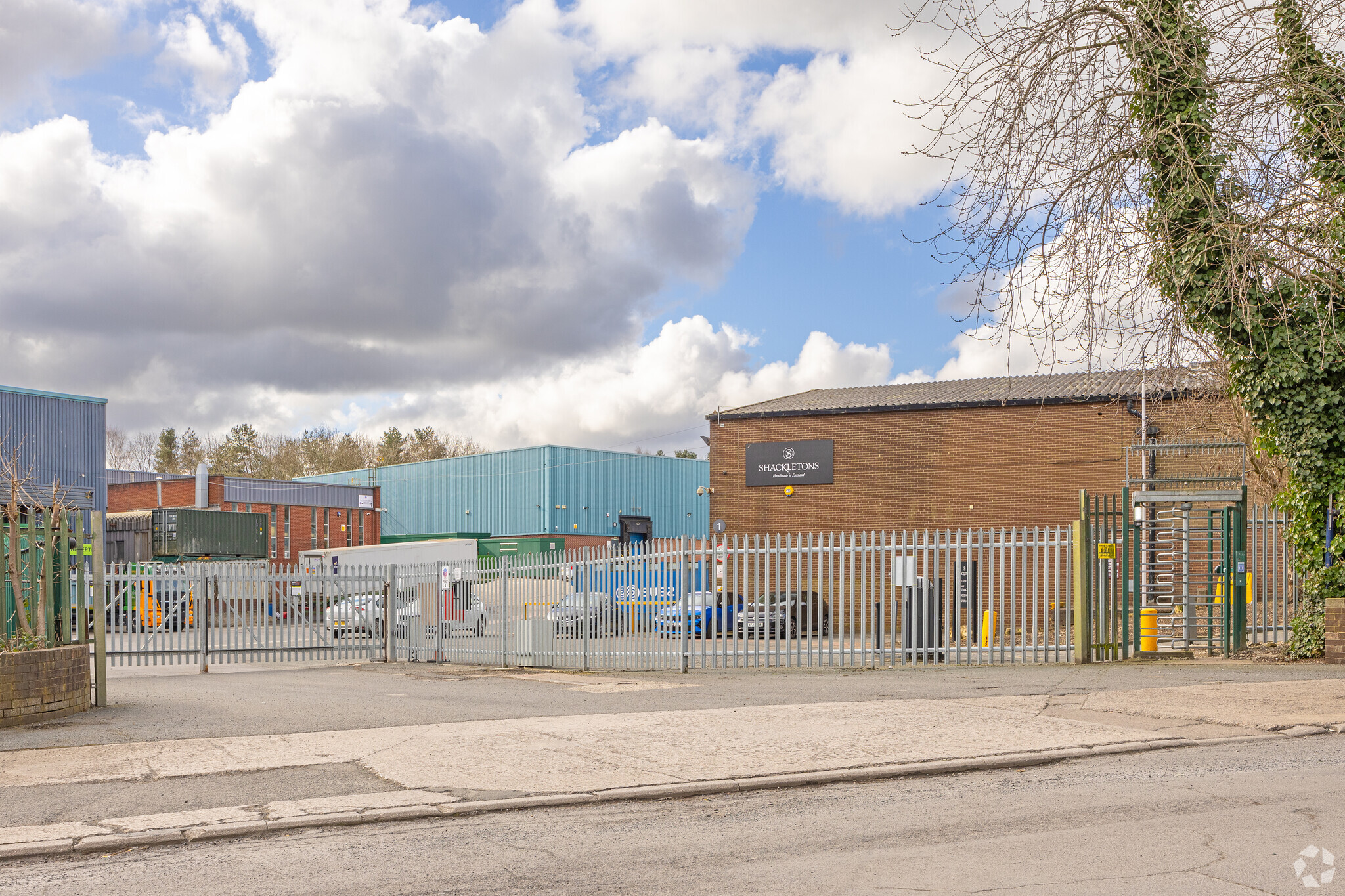 Wide Ln, Morley, WYK for Sale