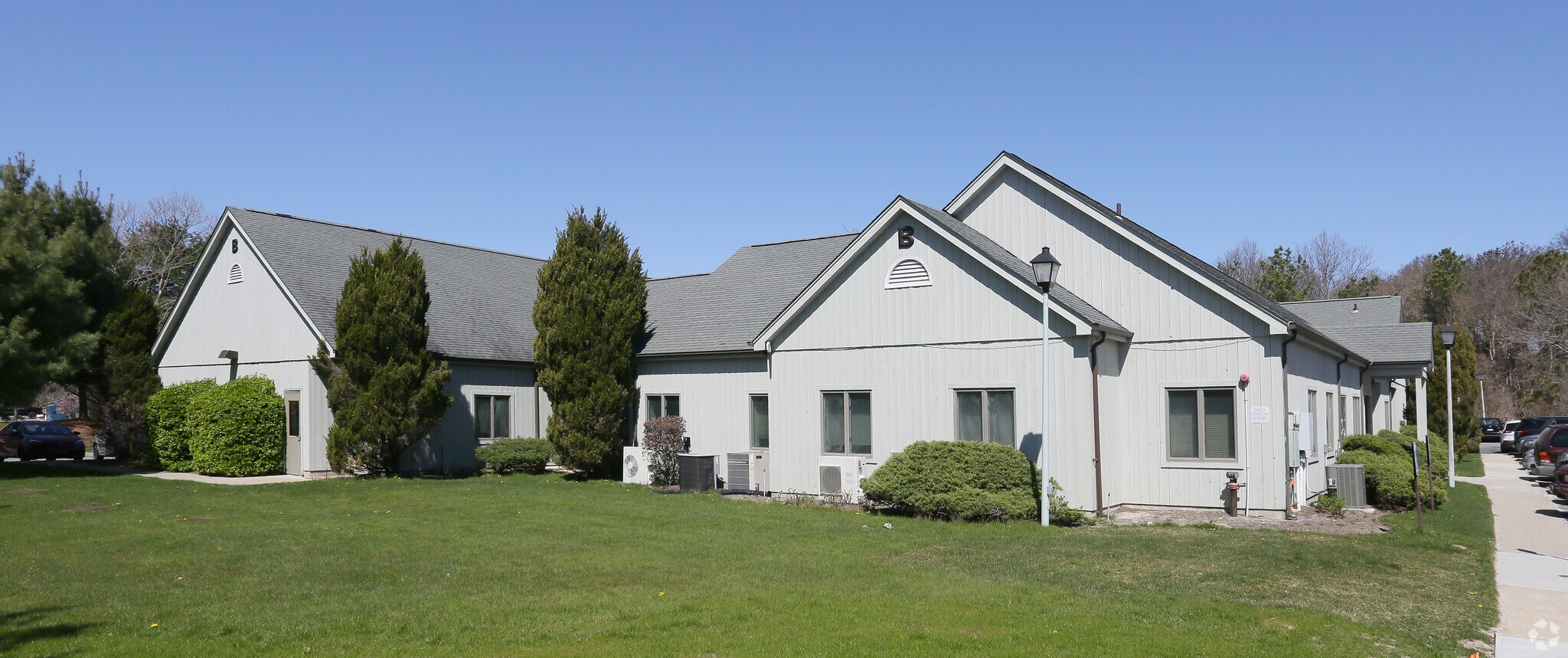 182-186 W Montauk Hwy, Hampton Bays, NY for Rent