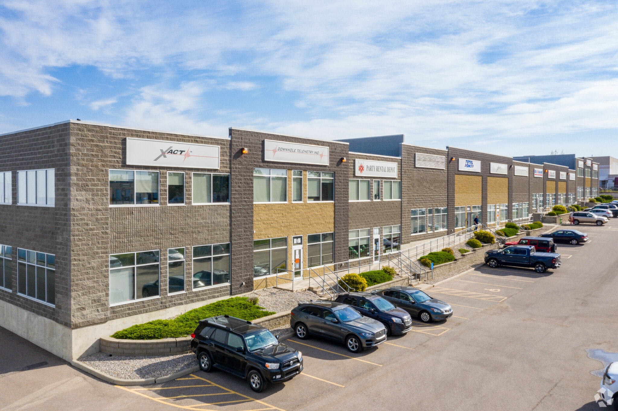 902-954 55th Ave NE, Calgary, AB for Rent