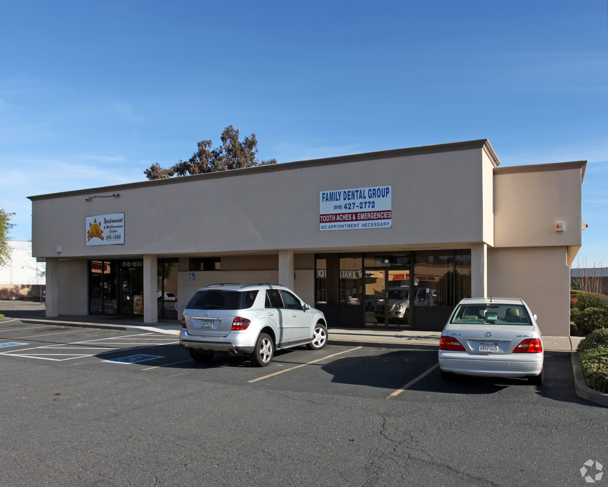 6966 65th Expy, Sacramento, CA for Sale
