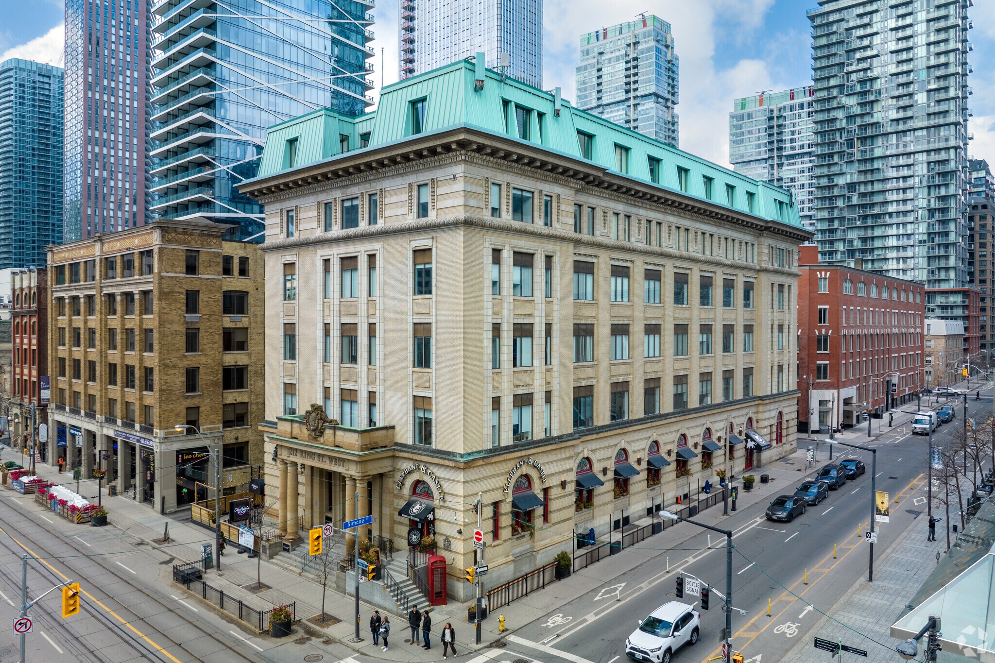 212 King St W, Toronto, ON for Rent