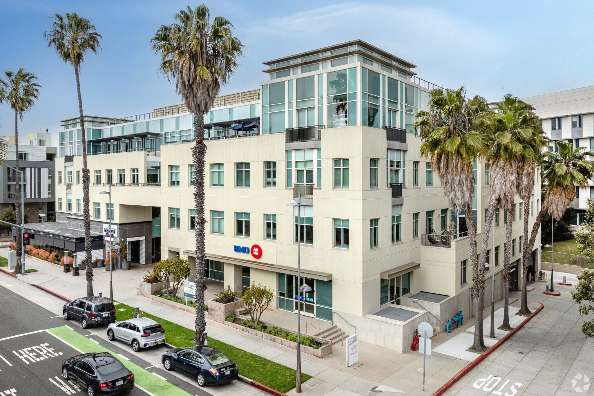 1733 Ocean Ave, Santa Monica, CA for Rent