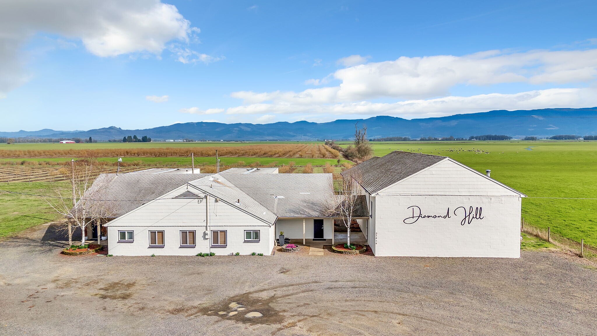 31414 Harris Dr, Harrisburg, OR for Sale