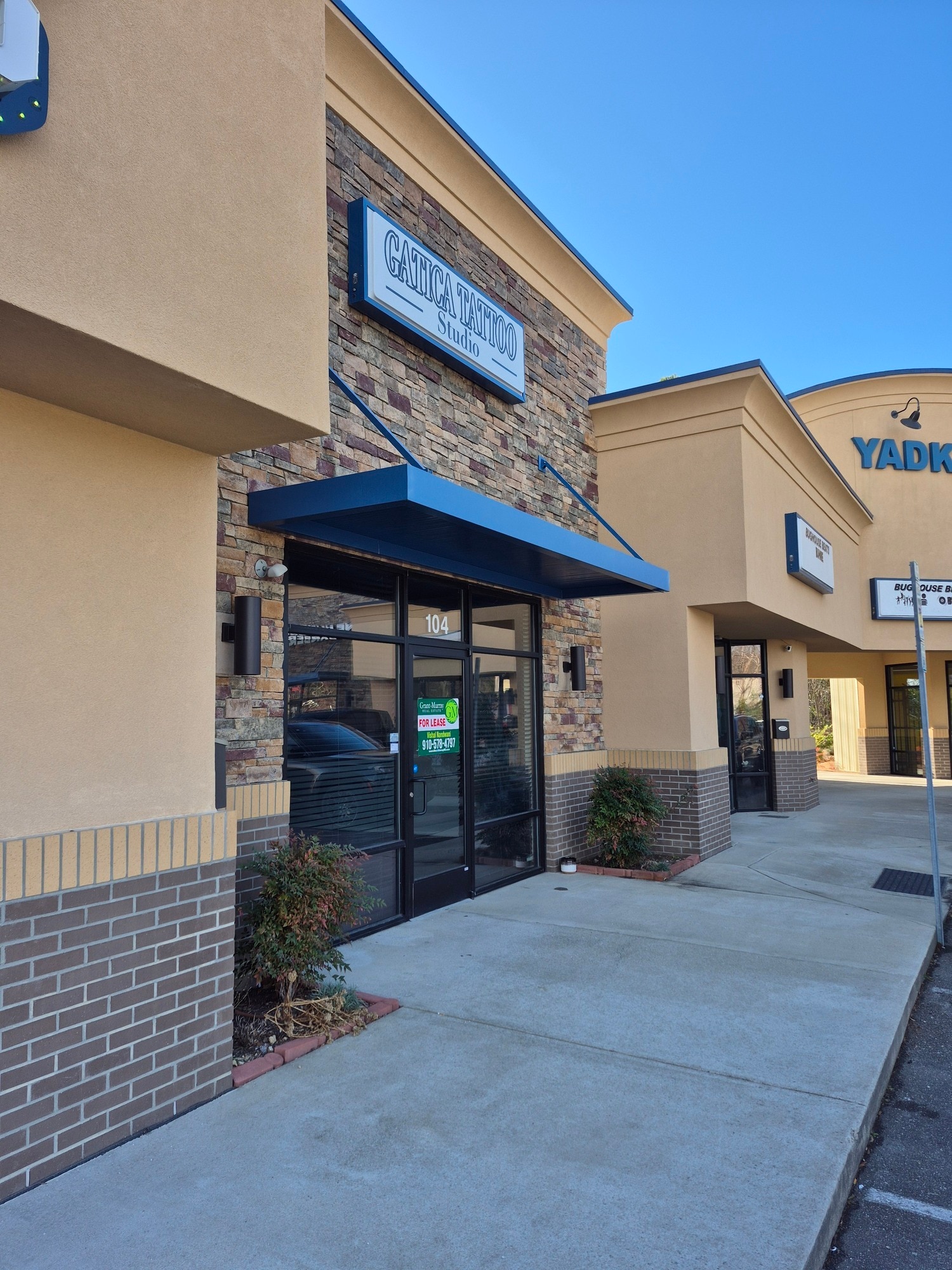 5447 Yadkin Rd, Fayetteville, NC for Rent