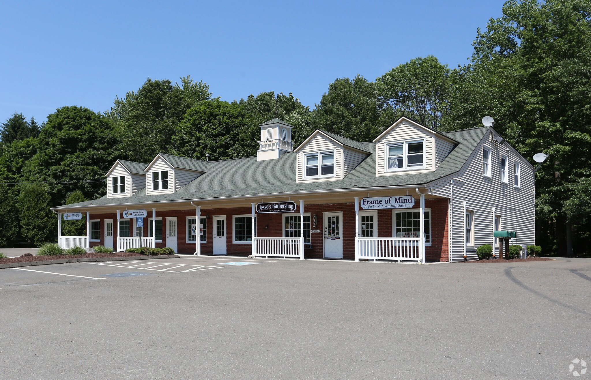 312-320 Oxford Rd, Oxford, CT for Rent