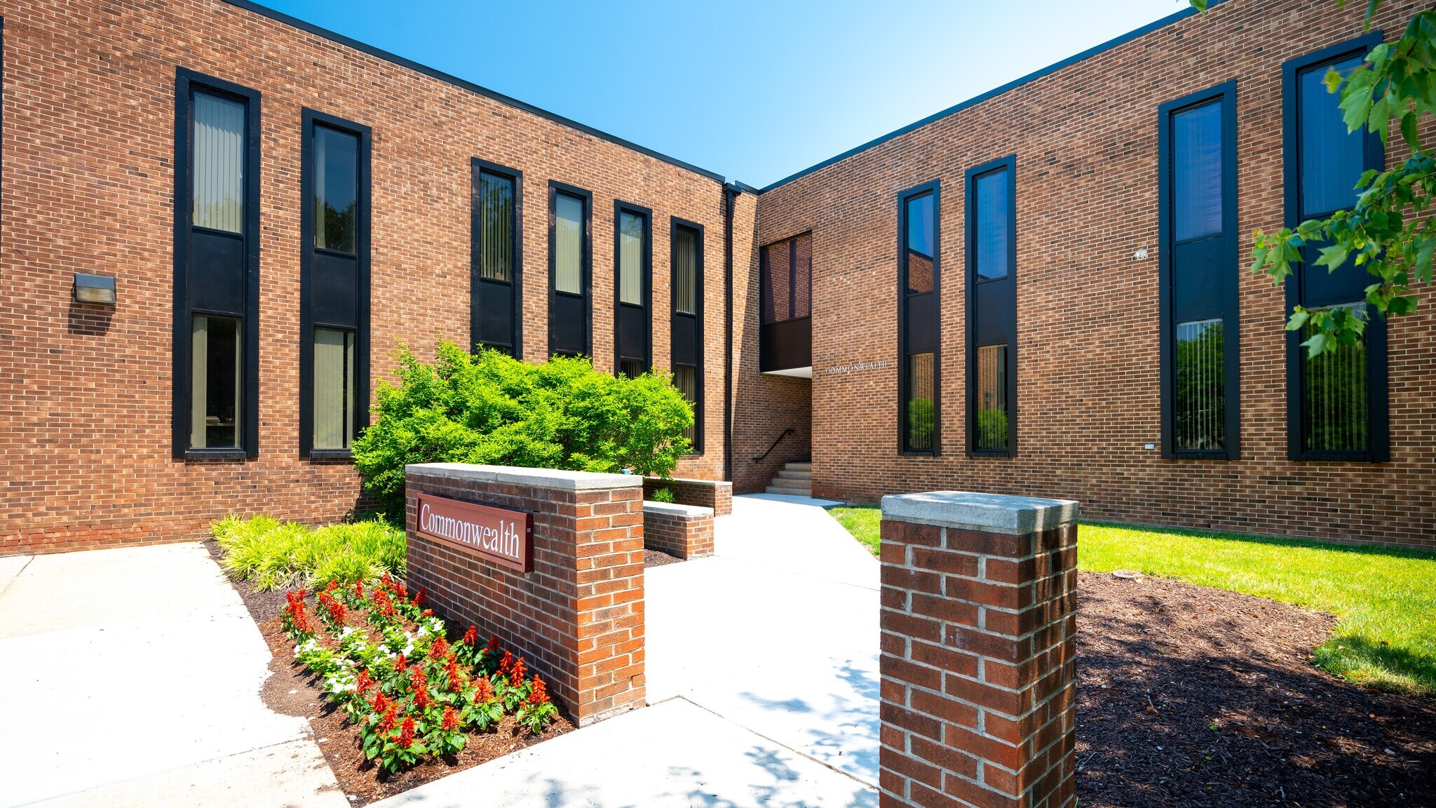 256 Chapman Rd Newark, DE 19702 Industrial Park Property for Lease on