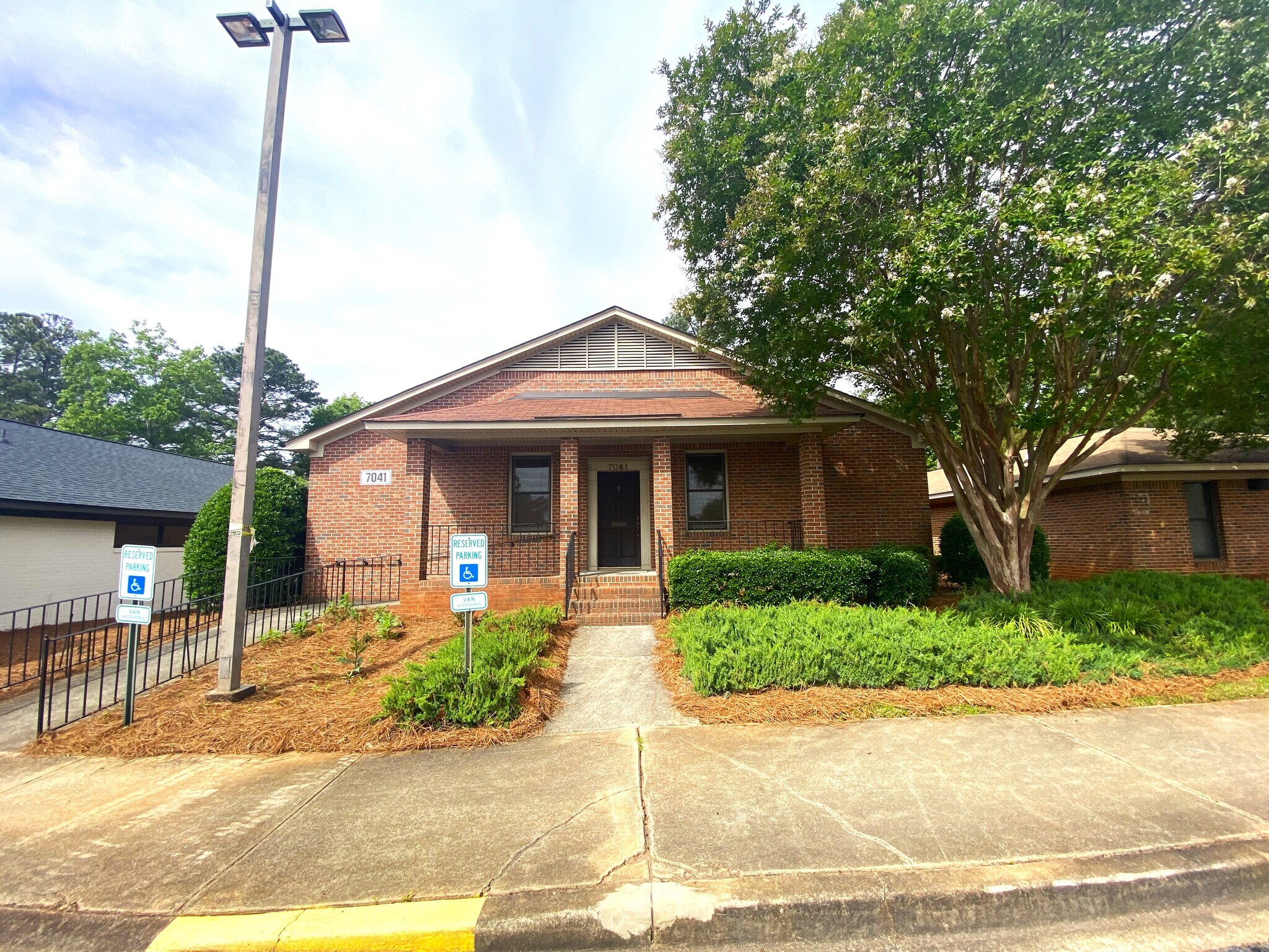 7041 St Andrews Rd, Columbia, SC for Rent