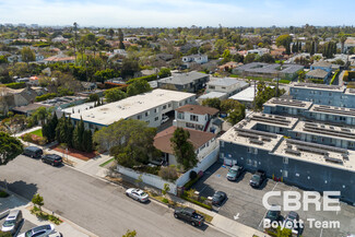 Santa Monica, CA undefined - 2302 32nd St