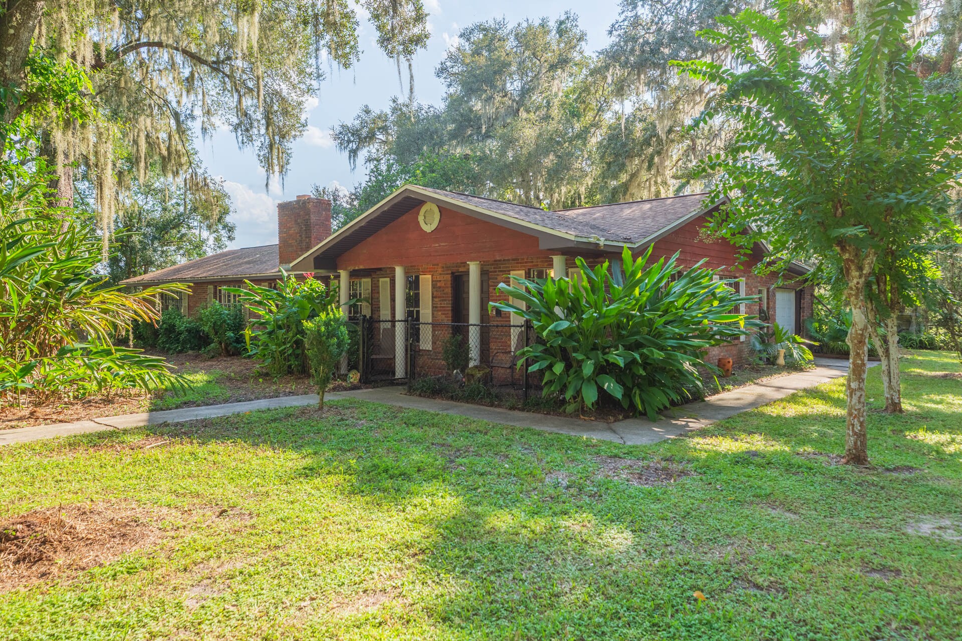 16225 Bellamy Brothers Blvd, Dade City, FL for Sale