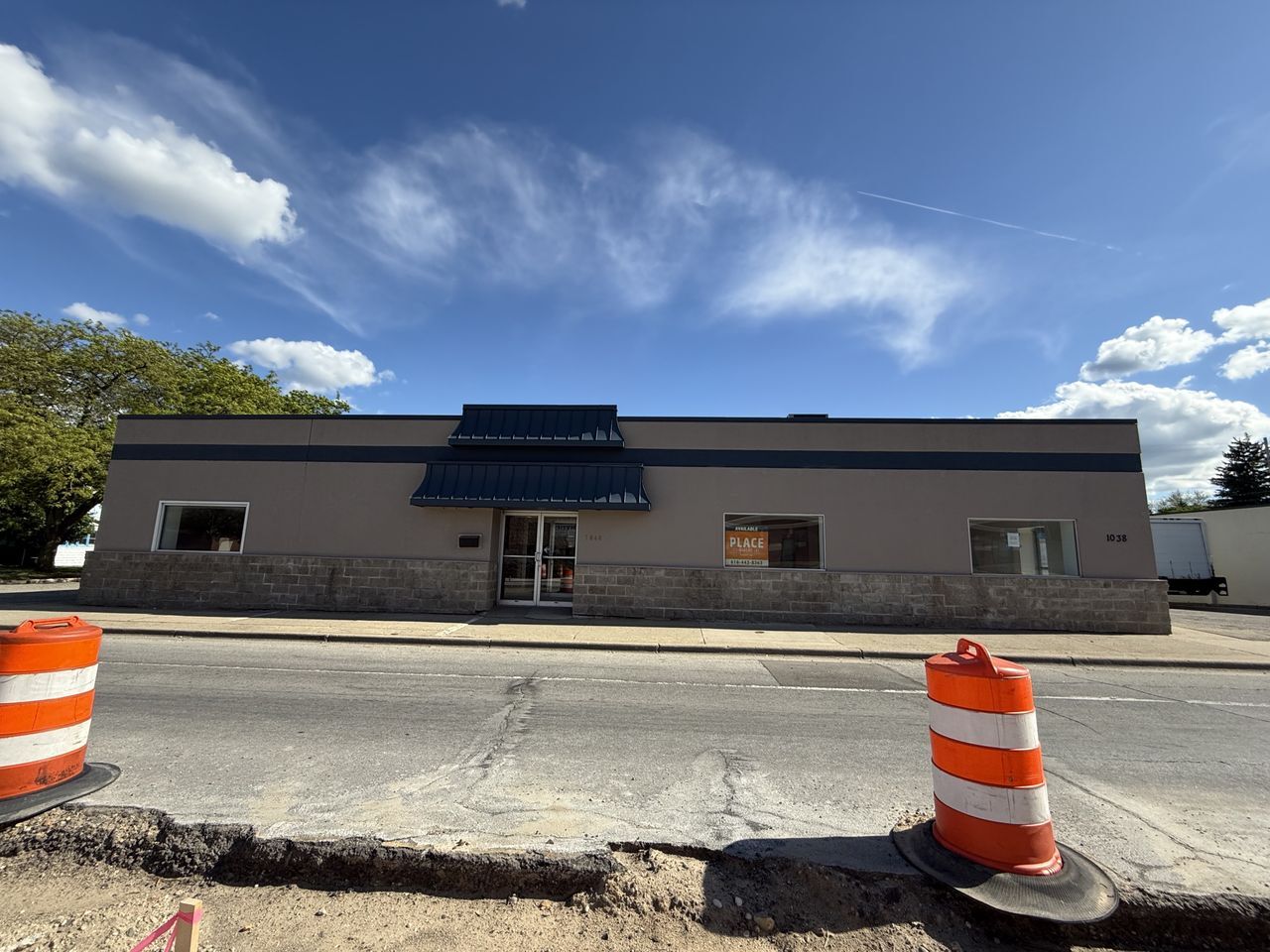 1038-1040 Leonard St NW, Grand Rapids, MI for Rent