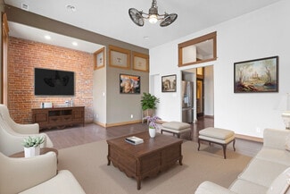 Freeport, IL Office/Residential - 217 W Main St Freeport, IL Office/Residential - 217 W Main St