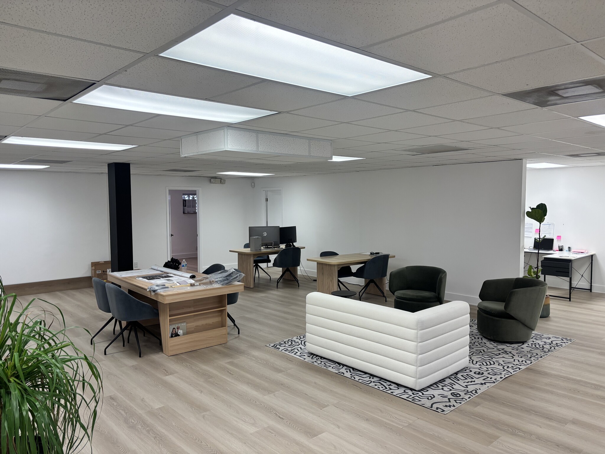 901 NE 79th St, Miami, FL for Rent