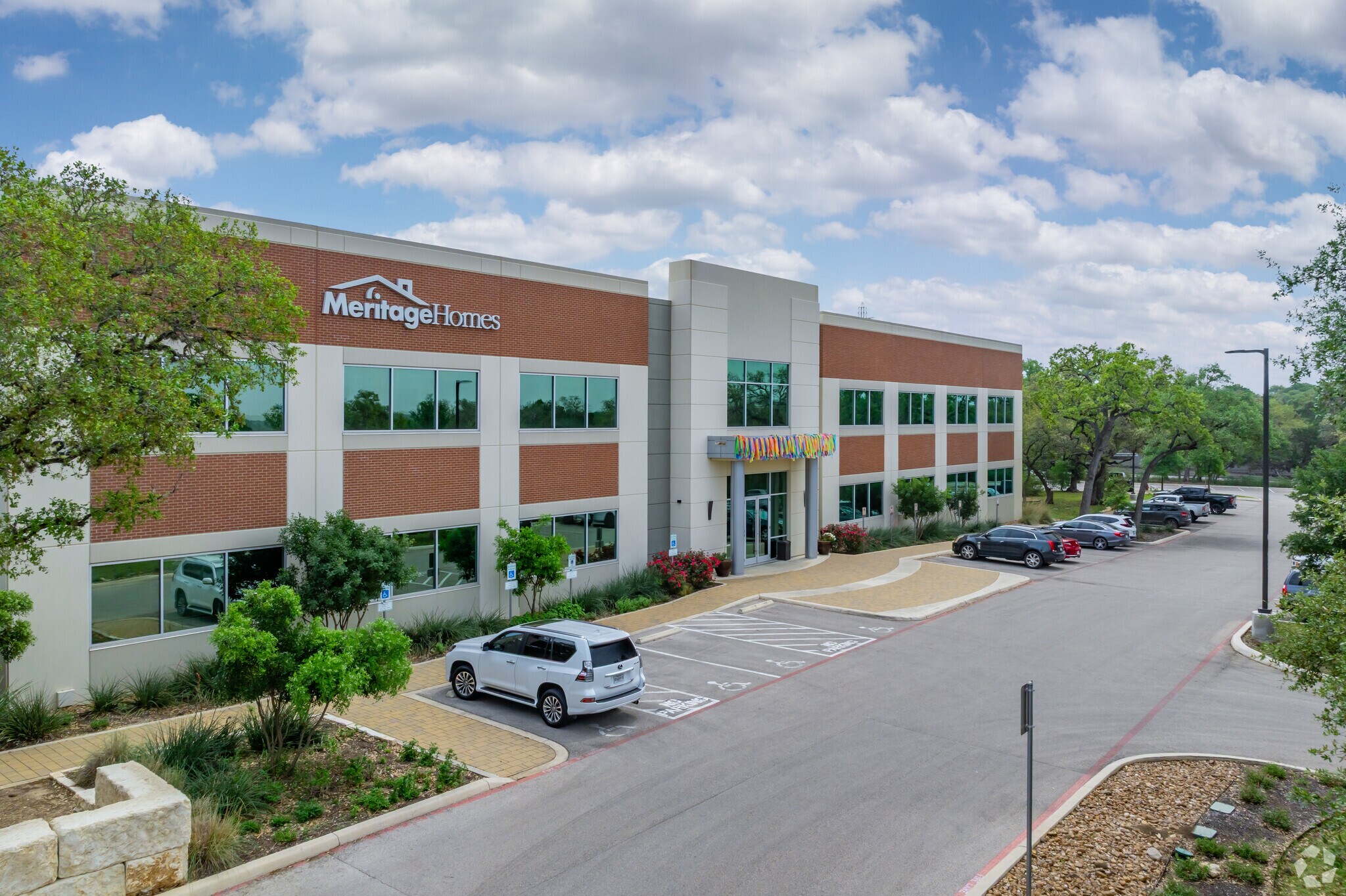 2722 W Bitters Rd, San Antonio, TX for Rent