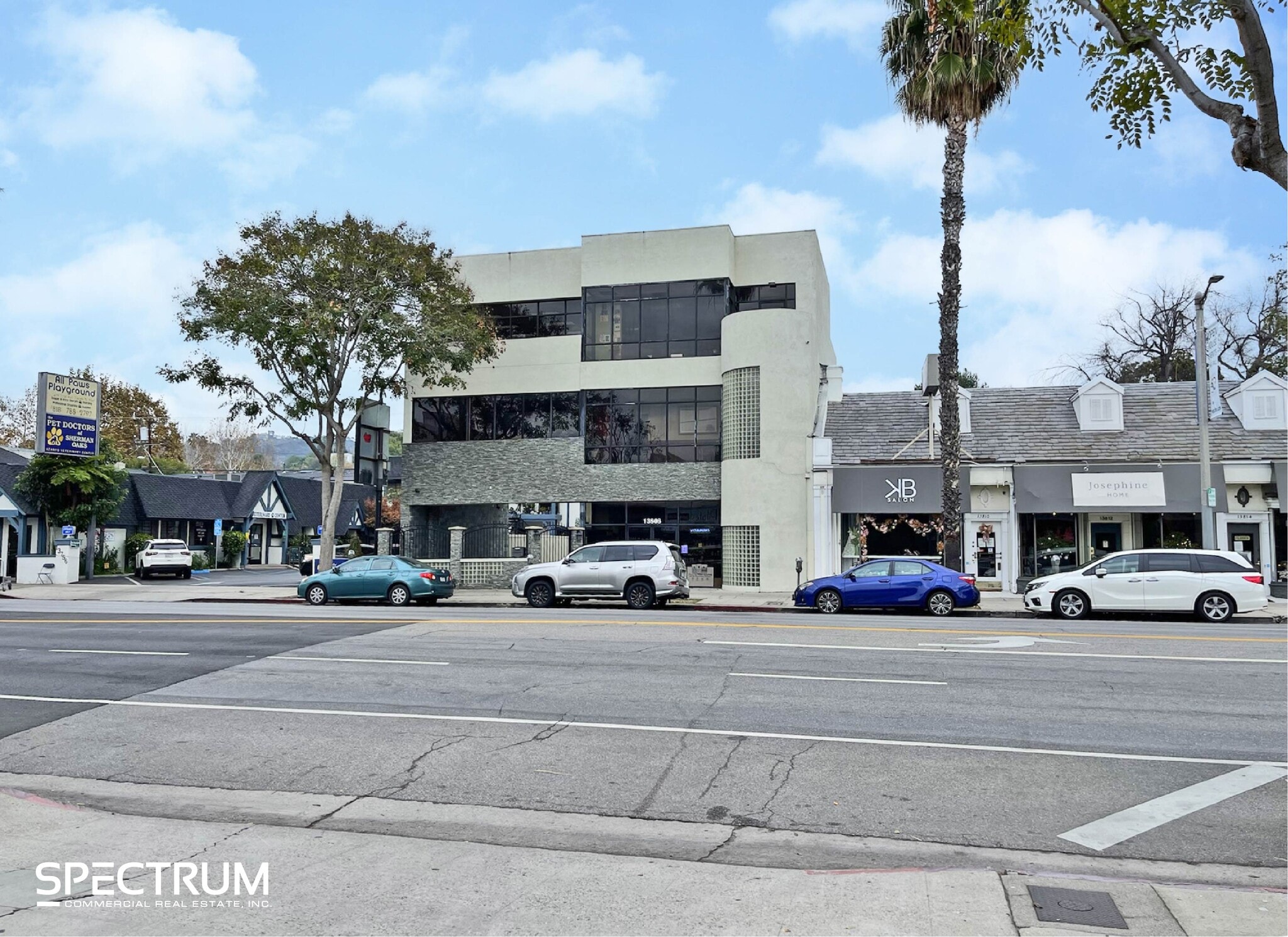 13808 Ventura Blvd, Sherman Oaks, CA for Sale