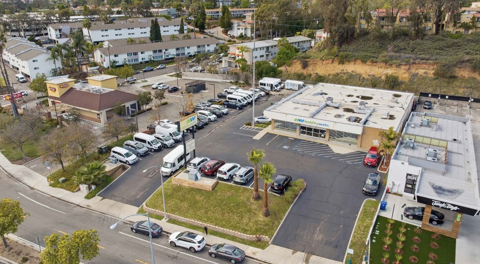 8130 Parkway Dr, La Mesa, CA for Sale