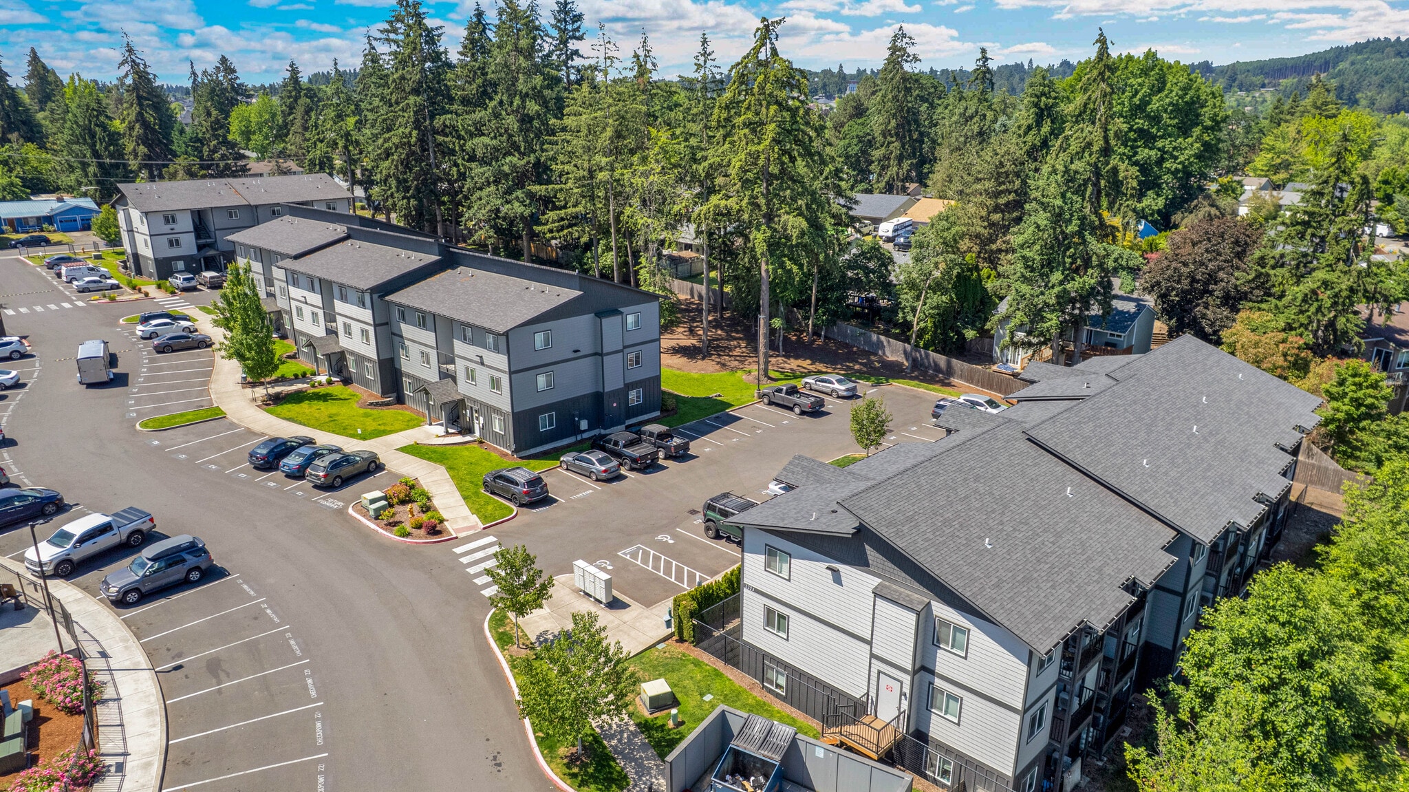 1225 NW Riverbend Rd, Salem, OR for Sale