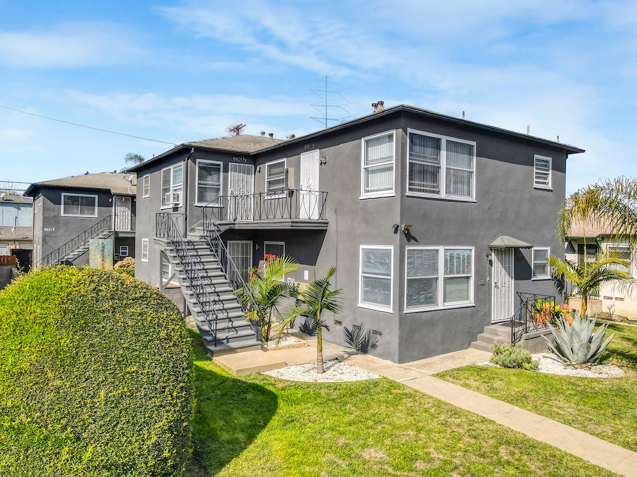 8819 Reading Ave, Los Angeles, CA for Sale