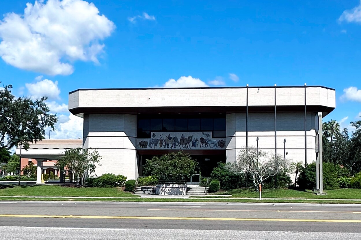 2891 S Tamiami Trl, Sarasota, FL for Sale