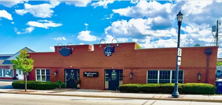 1003-1005 Washington St, Grafton, WI for Rent