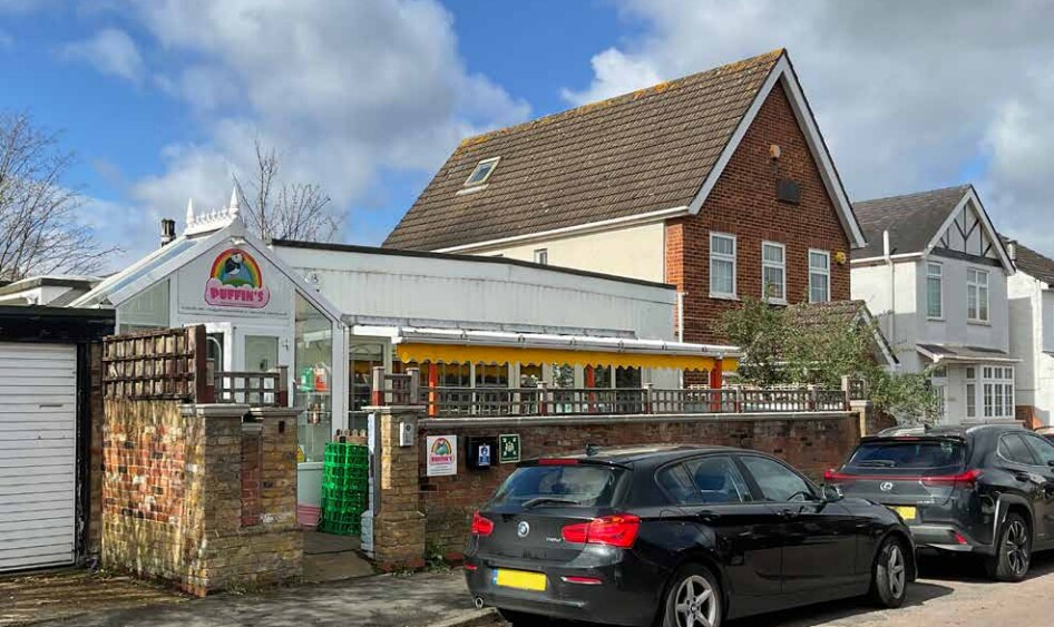 Cambridge Rd, Walton On Thames, SRY for Sale