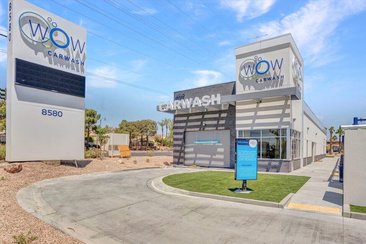 8580 W Desert Inn Rd, Las Vegas, NV for Sale