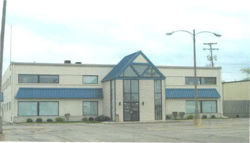 1014 W Pioneer Pky, Peoria, IL for Rent