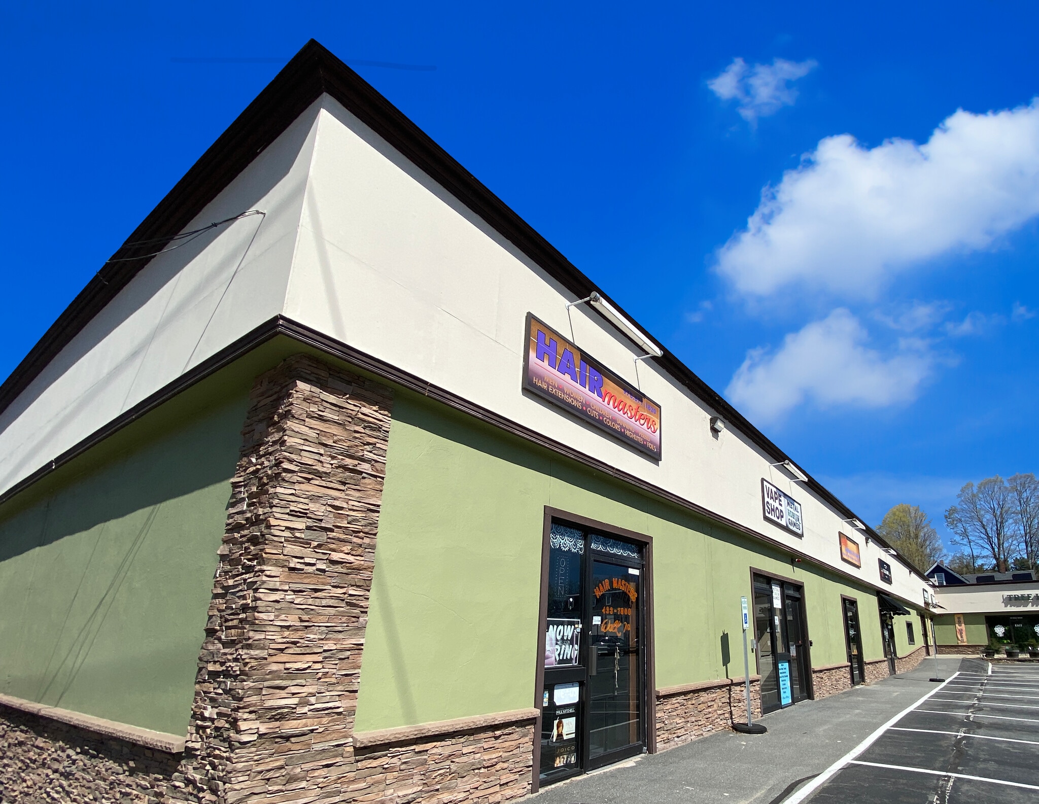 112-114 Main St, Pepperell, MA for Rent