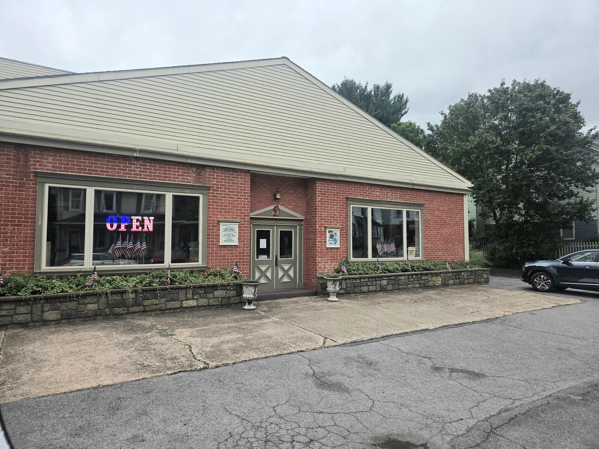 101 Locust St, Milton, PA for Rent