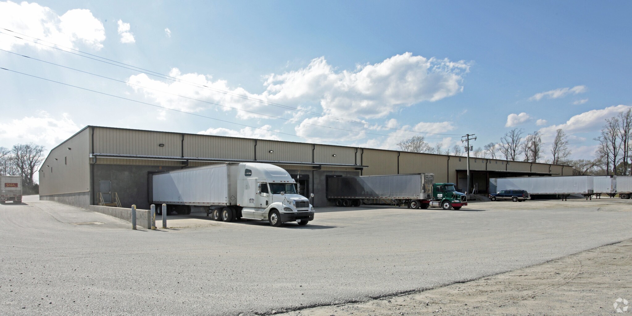 324-326 Moore Ave, Suffolk, VA for Rent