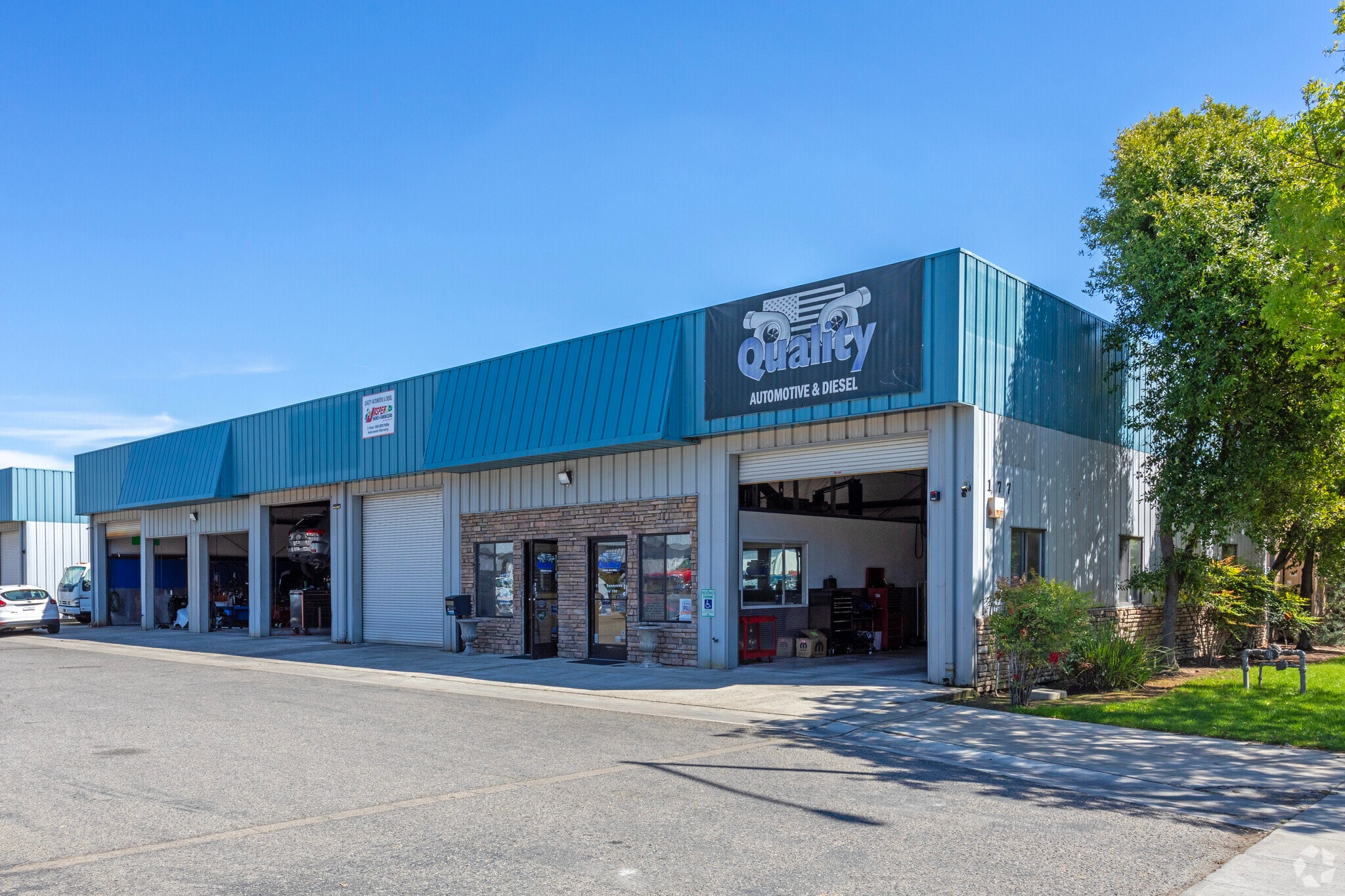177 N Sunnyside Ave, Clovis, CA for Rent