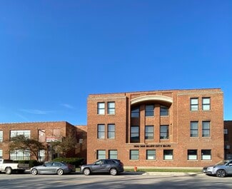 Elgin, IL Office - 366-368 Bluff City Blvd