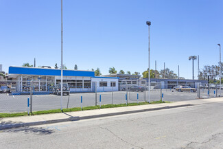 Bakersfield, CA Auto Dealership - 911 Oak St