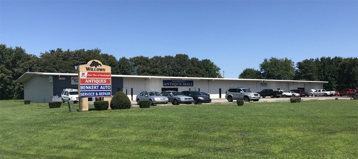 1068 E State Road 68, Haubstadt, IN for Rent