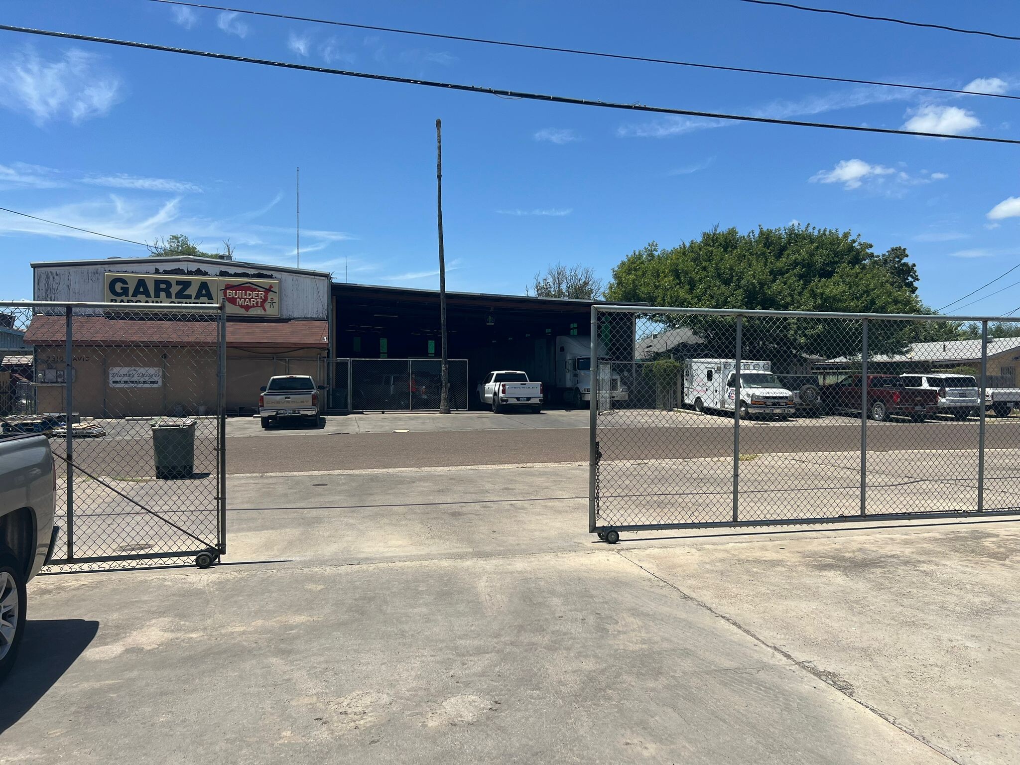 2307 Davis Ave, Laredo, TX for Sale