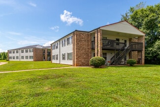 Portland, TN Apartments - 117 Jerry St